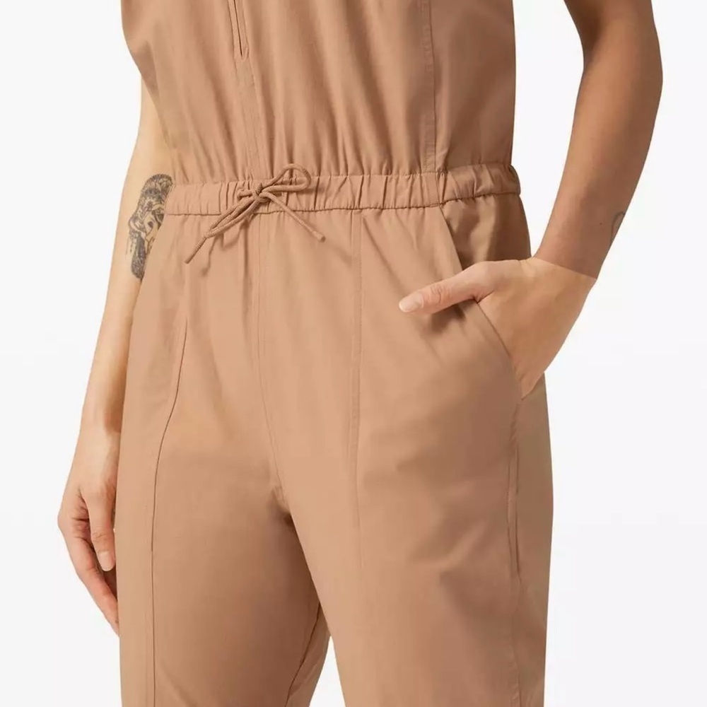 Lululemon women’s jumpsuit - Picture 4 of 16